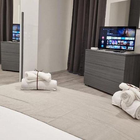 Dani'S House Apartment Cagliari Ngoại thất bức ảnh
