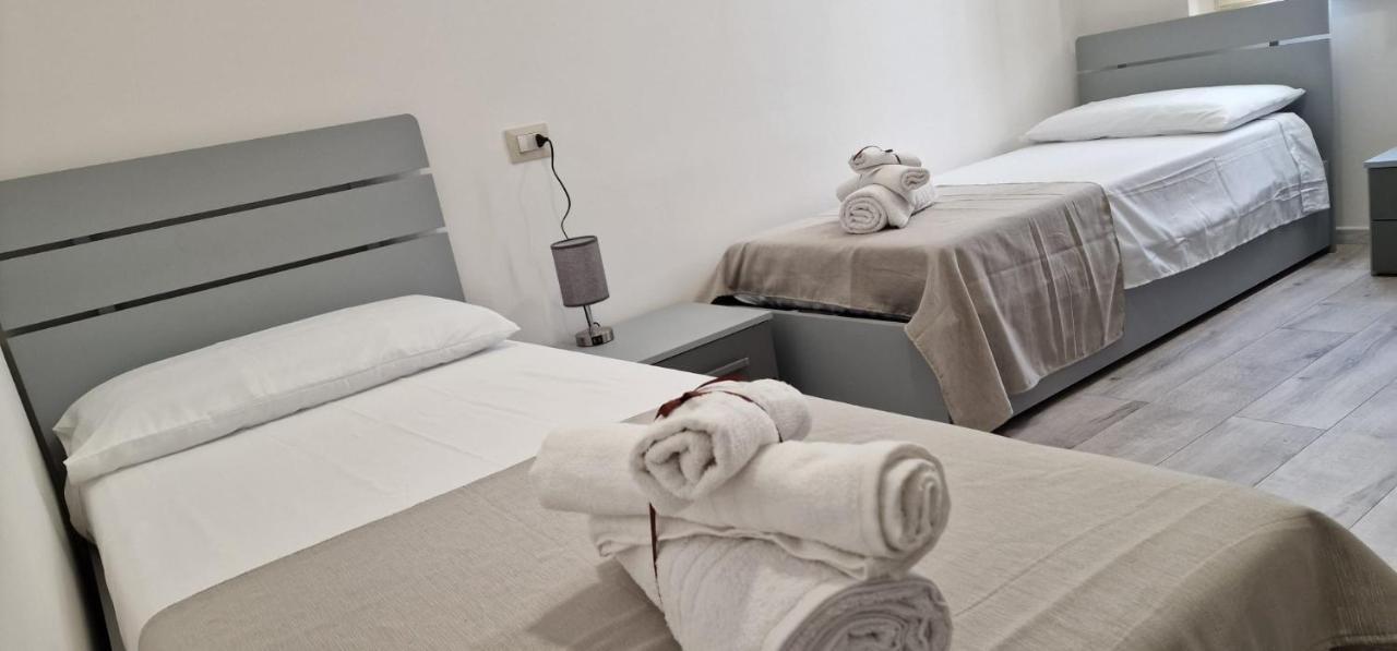 Dani'S House Apartment Cagliari Ngoại thất bức ảnh