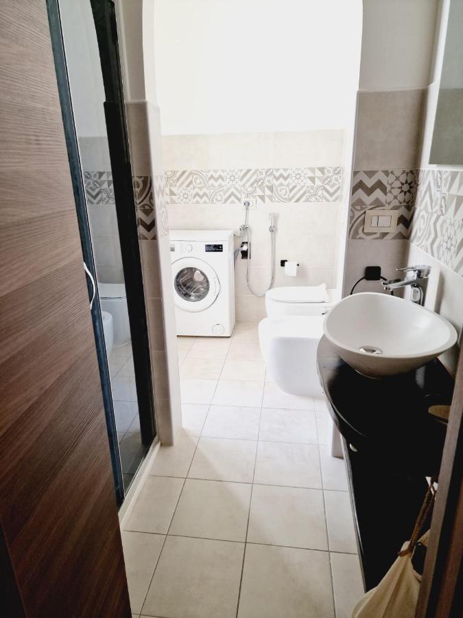 Dani'S House Apartment Cagliari Ngoại thất bức ảnh