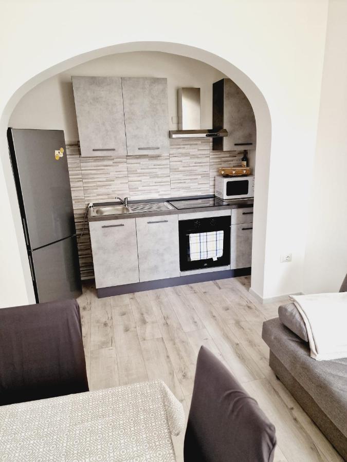 Dani'S House Apartment Cagliari Ngoại thất bức ảnh