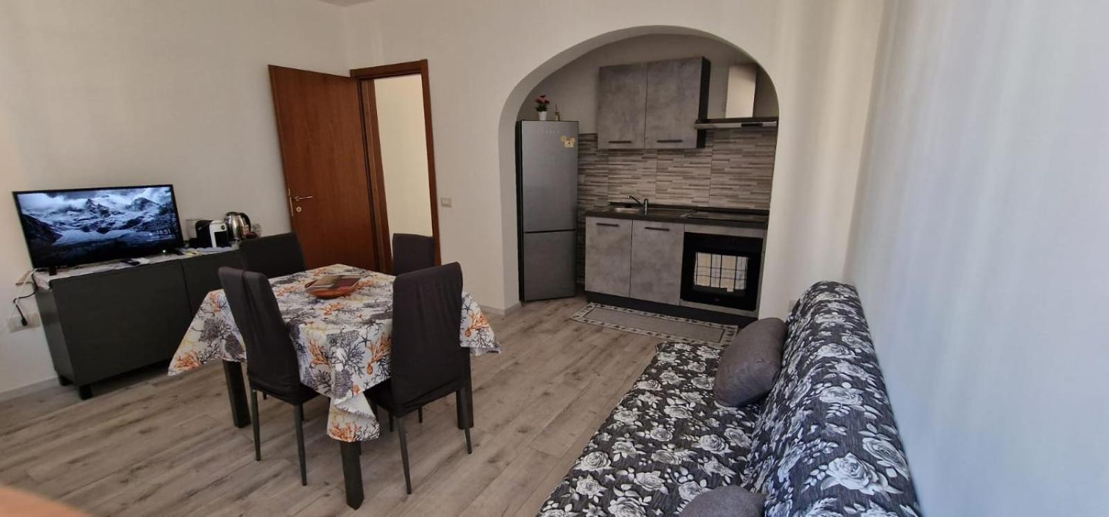 Dani'S House Apartment Cagliari Ngoại thất bức ảnh